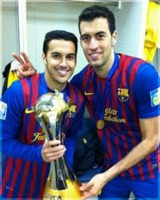 Pedro y Busquets celebran el Mundial de Clubes